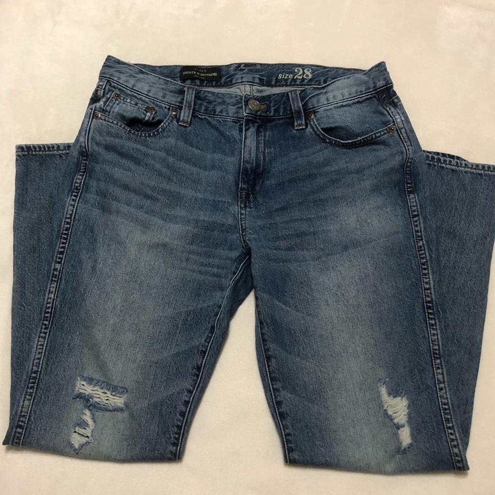 SOLD🍾J Crew BrokenIn Boyfriend Jean In Colby Wash - Picture 3 of 8